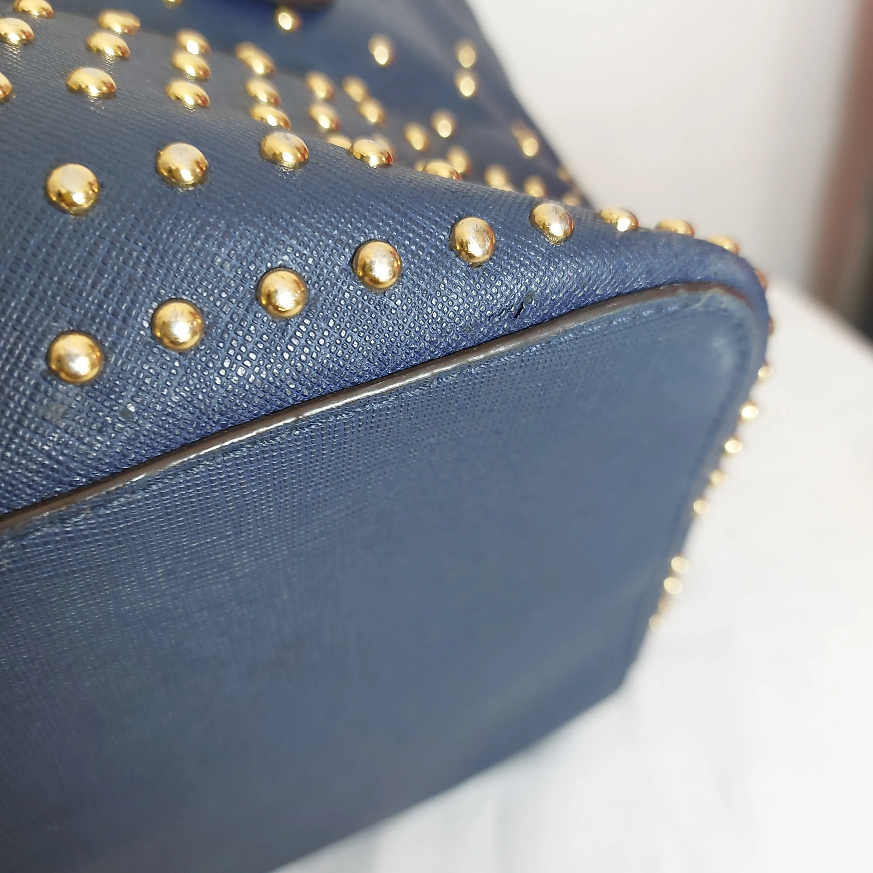 Michael Kors Navy Blue Leather Large Jet Set Gold Studded Tote | Pre Loved |