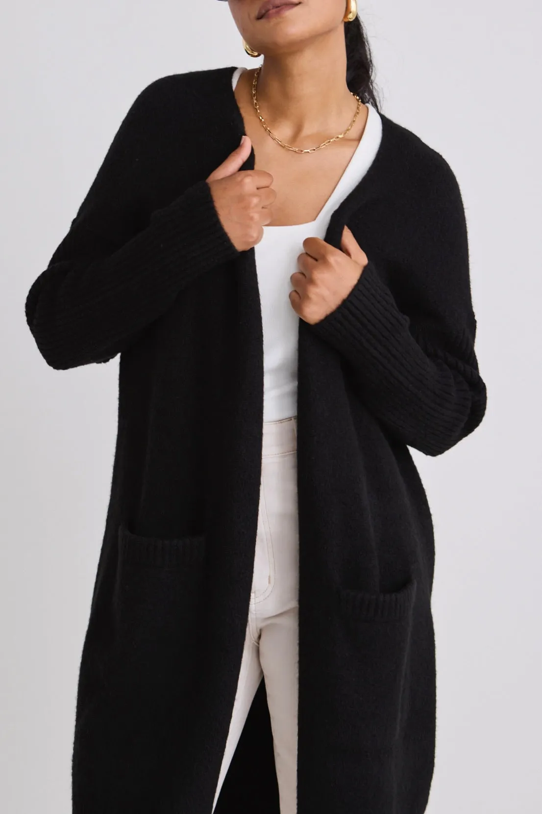 Secure Black Longline Knit Cardigan with Pockets