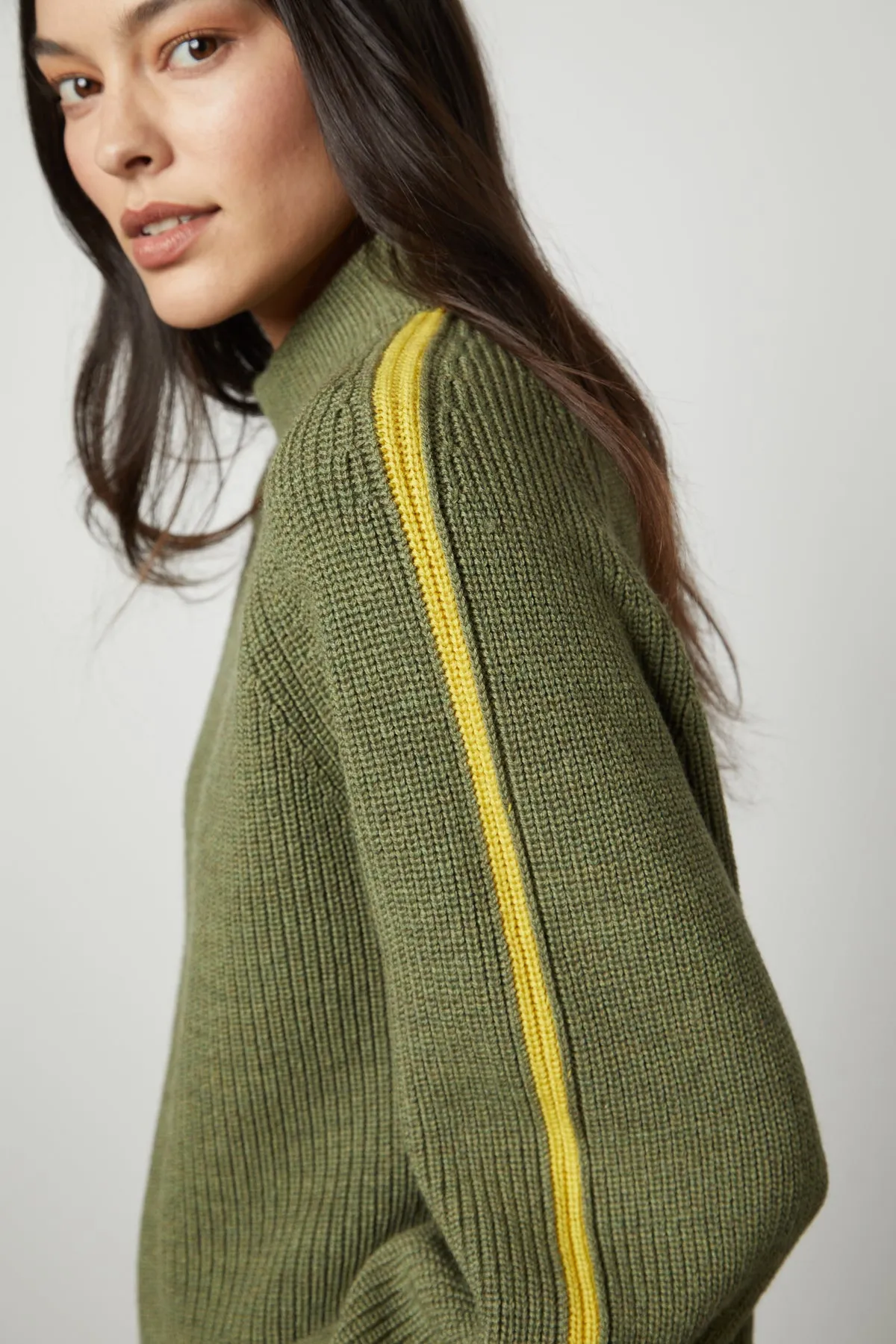 TEAGAN MOCK NECK SWEATER