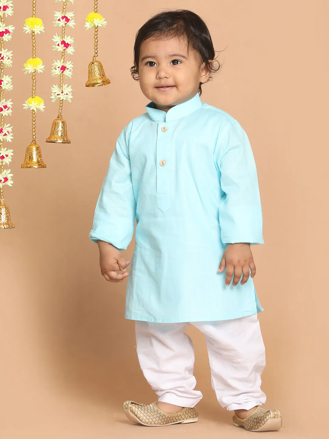 VASTRAMAY Boy's Blue Kurta